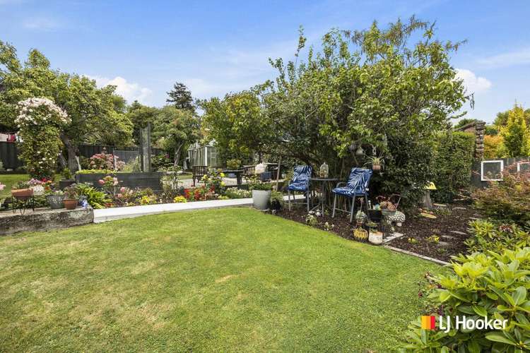 61 Hazel Avenue Caversham_18