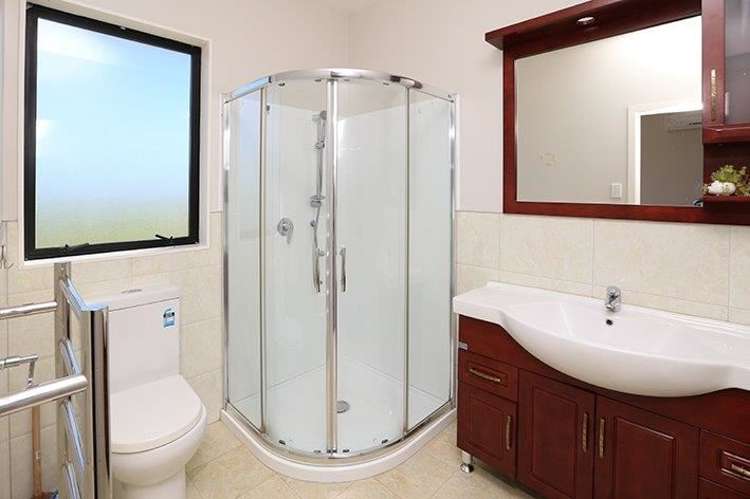 184b Holland Road Puketaha_21