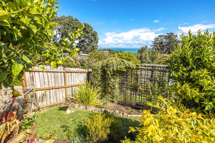 77 Ocean Road Surfdale_15