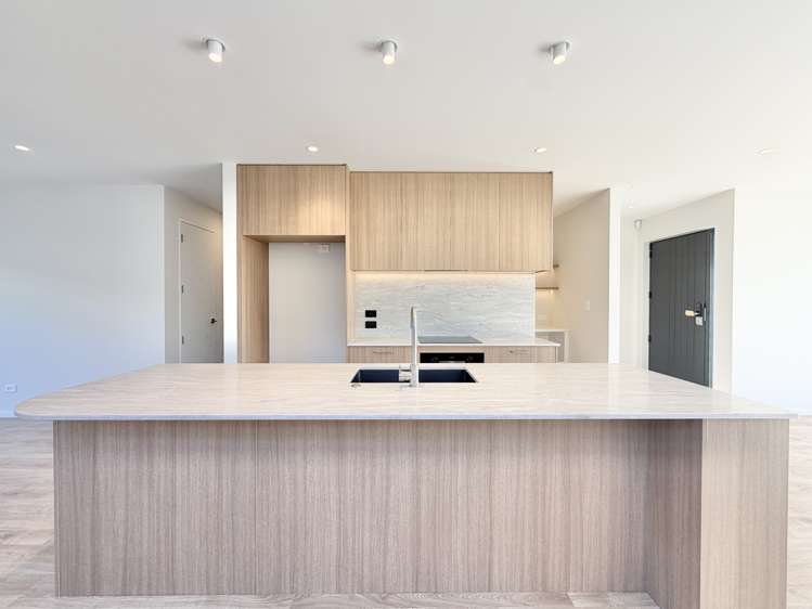 23 Tukutata Crescent Milldale_9