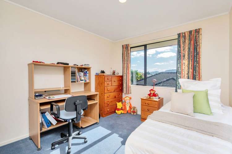 17 Amberly Rise Helensville_13