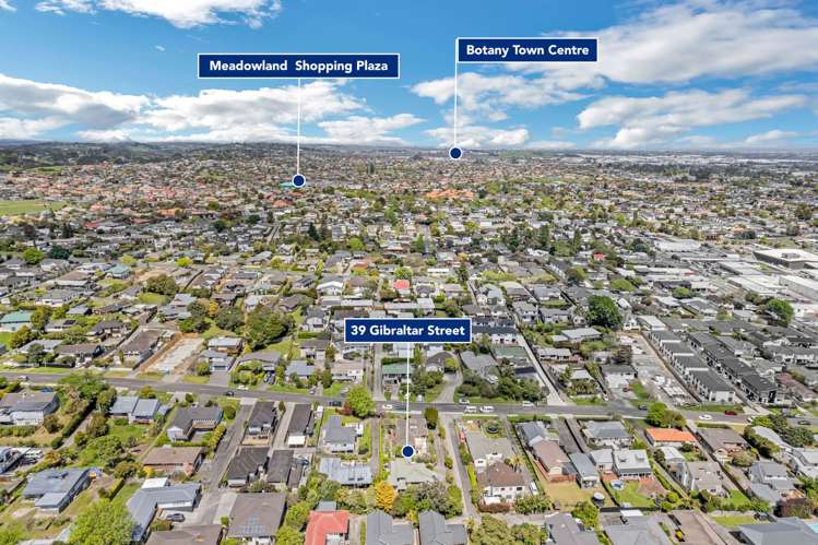 1 & 2/39 Gibraltar Street Howick_28