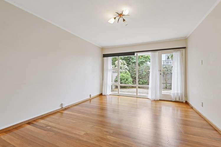 1/35 Derby Street Saint Albans_17