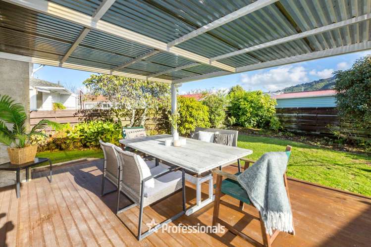 5 Camden Road Totara Park_17