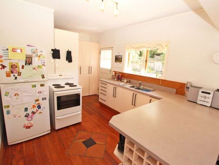 29b Ranui Terrace Tawa_1