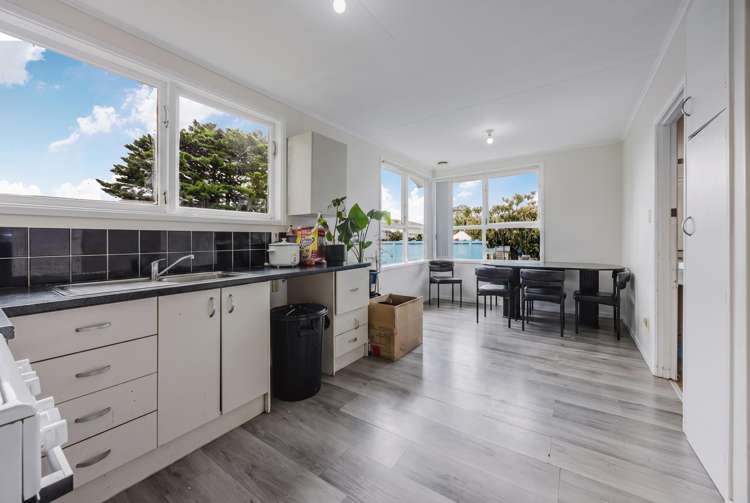 25 Collet Road Otara_11