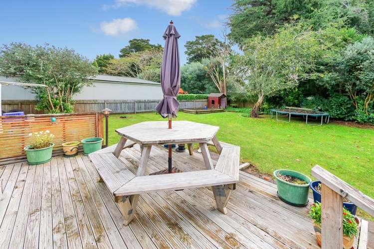 11 Callis Avenue Opaheke_13