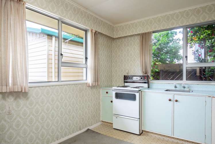 14a Glover Crescent Blenheim Central_9