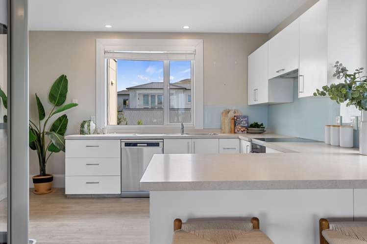 94 Esplanade Sumner_8