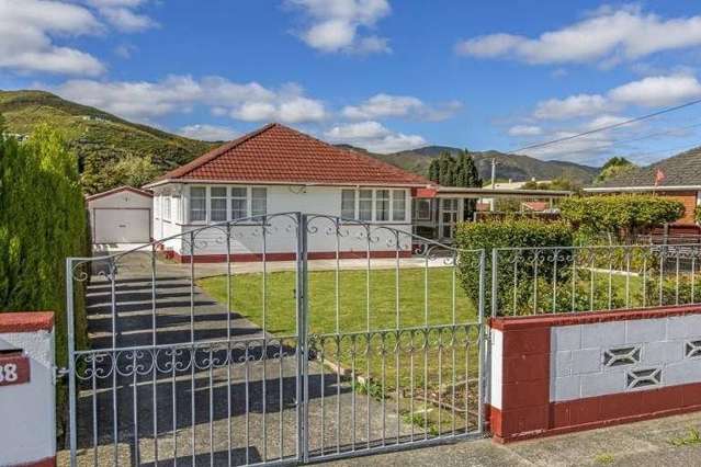 Secure 3BR plus Sunroom in Taita, Lower Hutt