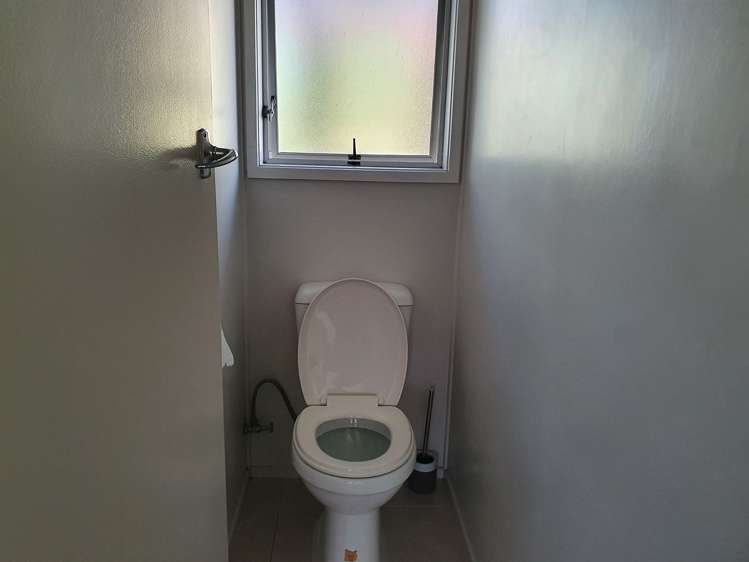 4/11A Bayside Avenue Te Atatu Peninsula_14