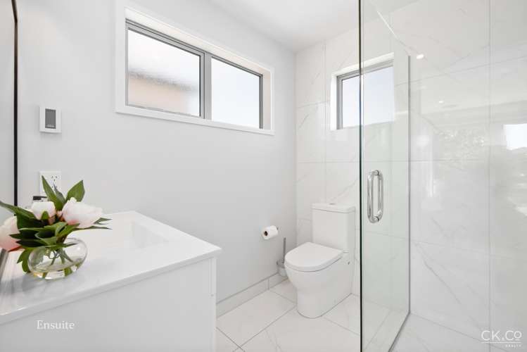 4 Latimer Way Petone_10