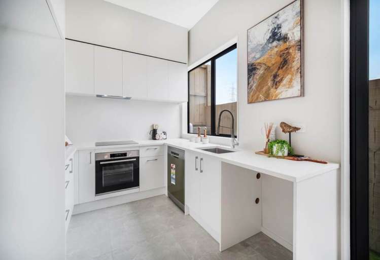 Unit 5, 19 Kotahi Road_4