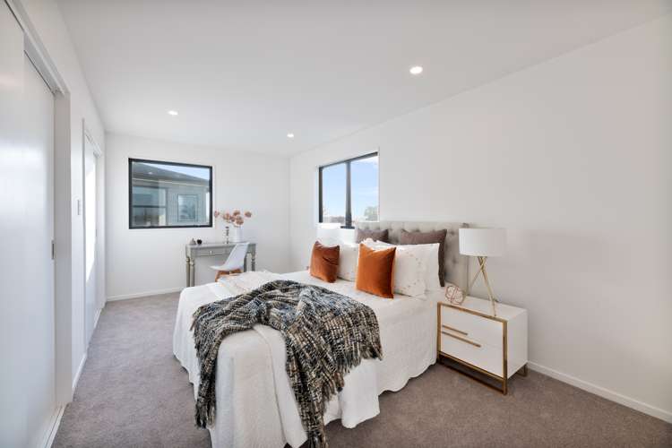 18b Mackenzie Street Te Atatu South_8