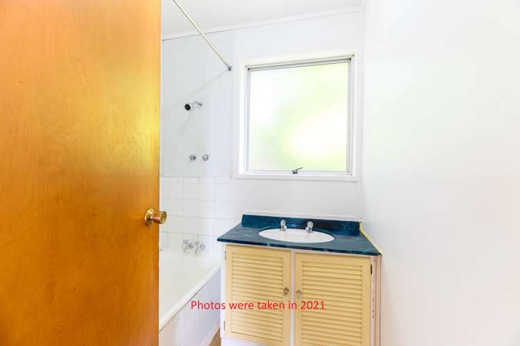 1 Hewlett Road Massey_14