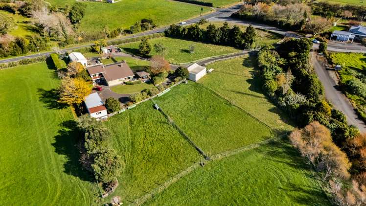 97 Manutahi Road Tarurutangi_51