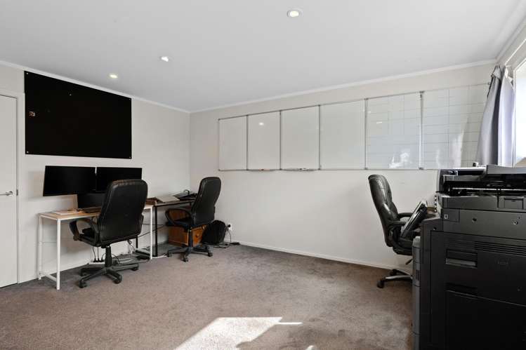 121 Emmett Street Shirley_16