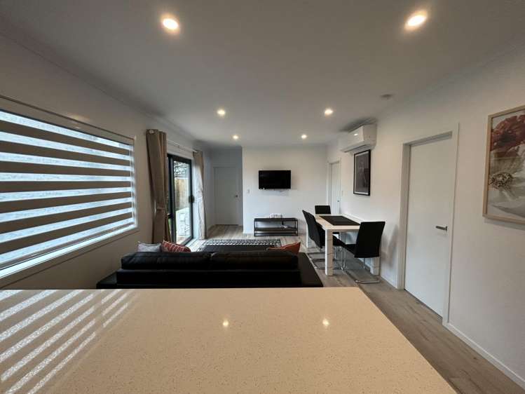 1A/23 Hibiscus Avenue Hamilton Lake_6