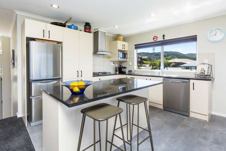 7 Swain Grove Riverstone Terraces_4