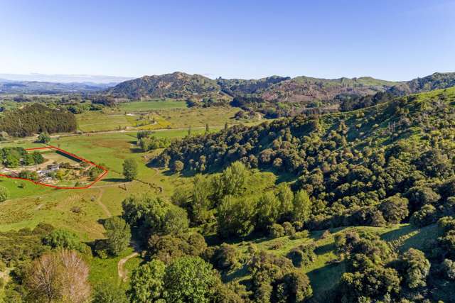 74ha minutes from Gisborne - explore your options