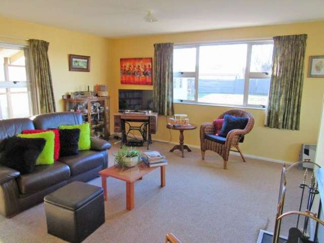 7 Leslie Street Culverden_2