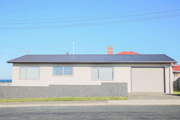 2 Burrows Street Bluff_26