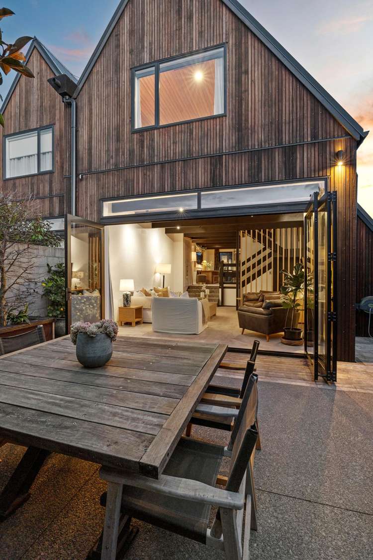 69 Innes Road Merivale_20