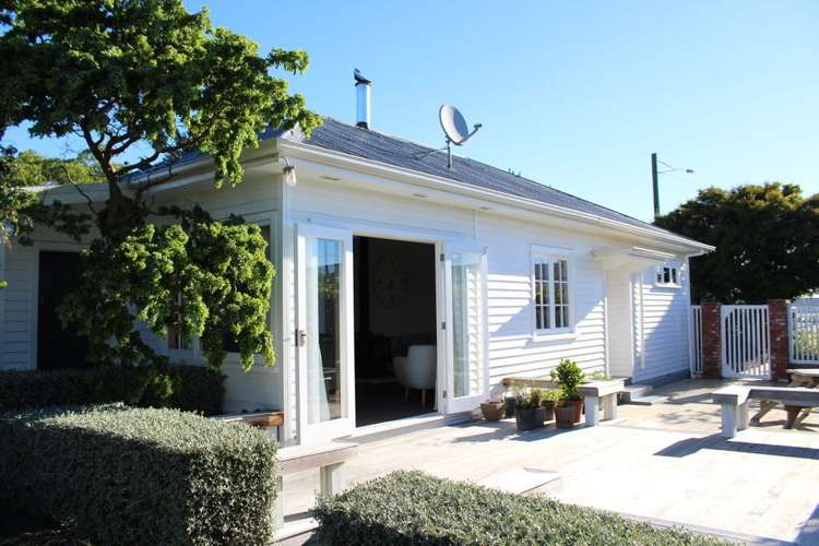 136 Alford Forest Road Allenton_27