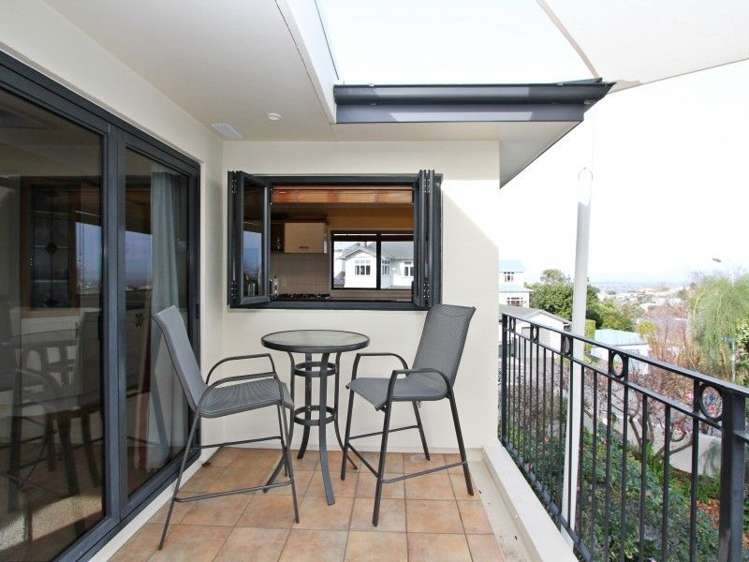 17 Cobden Road Bluff Hill_11