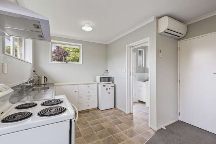 1/10 Nyoli Street Northcote_9