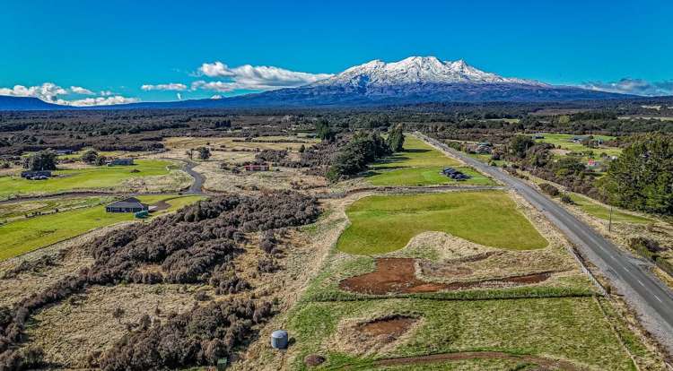 111 Matapuna Road_4
