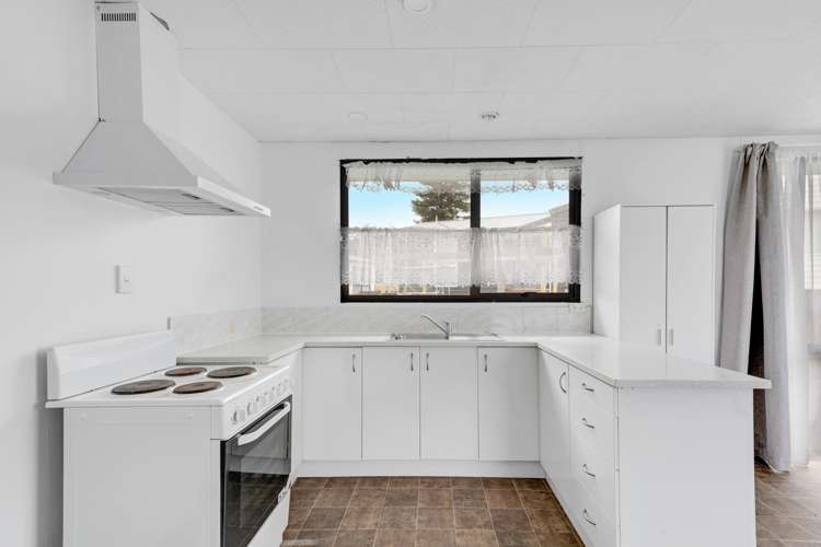 11 Shifnal Drive Randwick Park_2