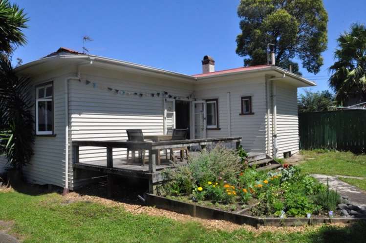 7 Rossmay Terrace Mount Eden_0