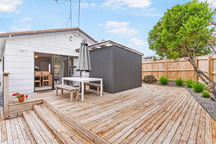 2/141 Verbena Road Birkdale_5