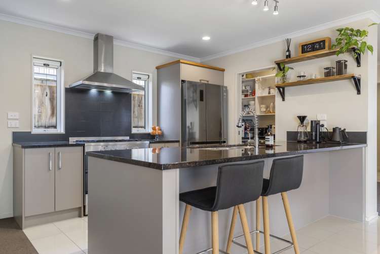 392 Ormiston Road Flat Bush_7
