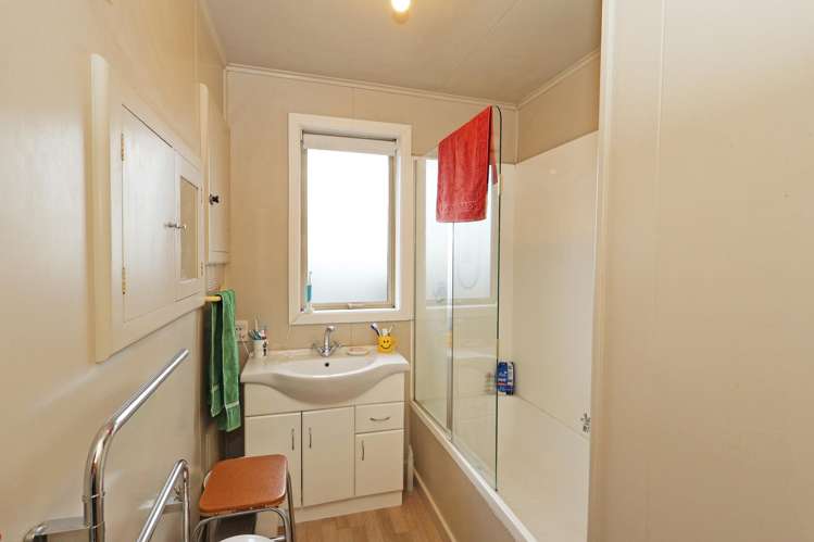 42 Kirkbride Street Wallacetown_12