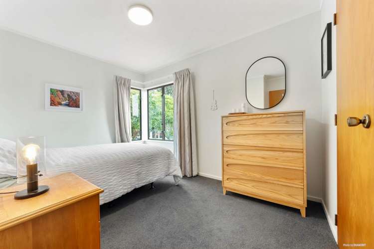 5 Raphael Place West Harbour_9