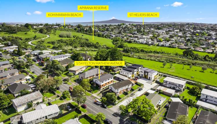 1/54 Felton Mathew Avenue Saint Johns_16