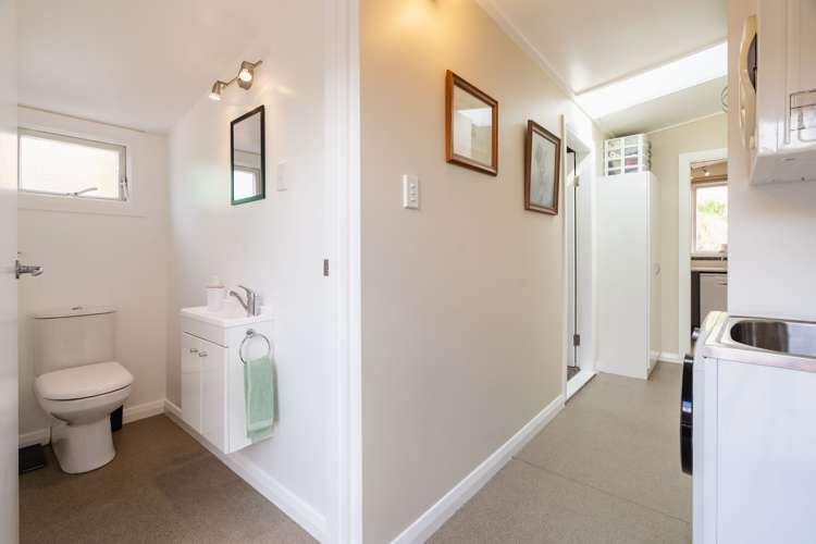 4 Glen Road Mornington_26