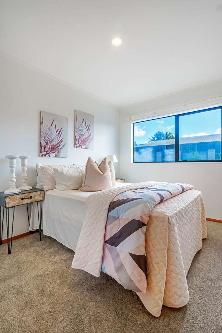 1/7 Eban Avenue Hillcrest_13