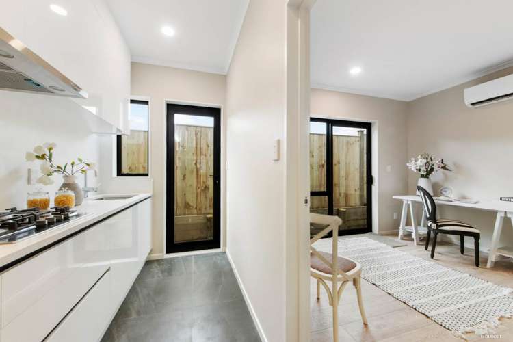 43 Bushfield Drive Flat Bush_9