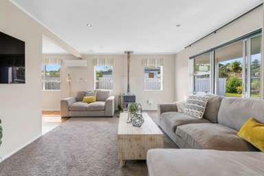 1/10 Mannering Place_1