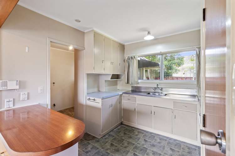 17 Barnhill Crescent Pahurehure_7