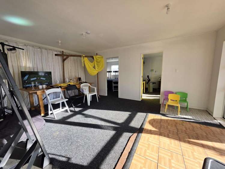 37A Montgomery Crescent Clouston Park_5