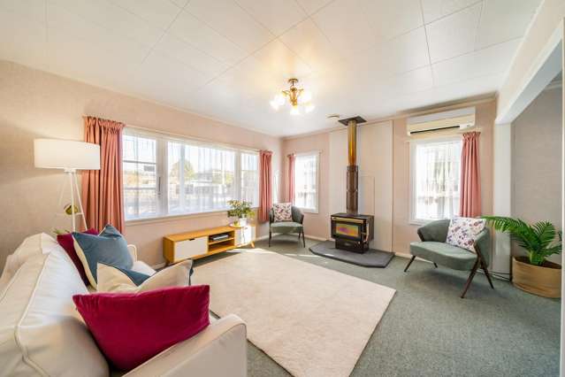 4 Heretaunga Square Silverstream_3