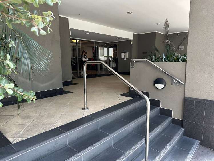 7B/1 Emily Place Auckland Central_13