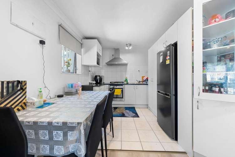 4 Spruce Place Totara Heights_22