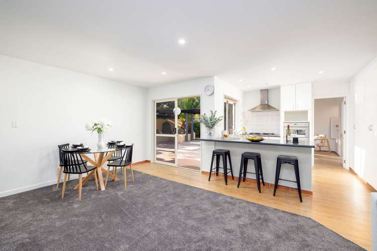 19a Lake Terrace Road Burwood_6