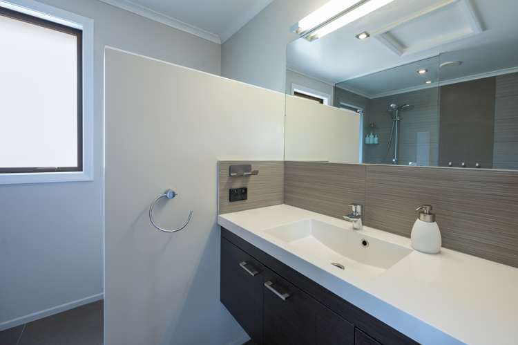 10 Sanctuary Drive Stoke_16