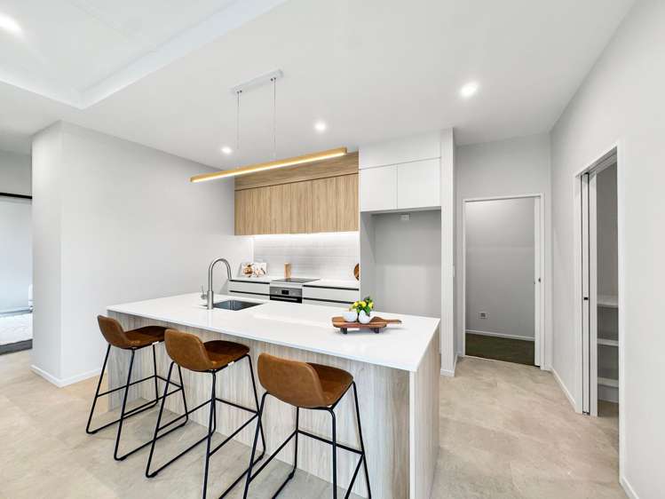 14 Elsie Lange Way_5